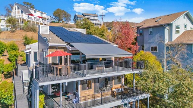 816 Foothill Rd, Copperopolis, CA 95228