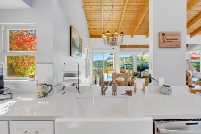 816 Foothill Rd, Copperopolis, CA 95228