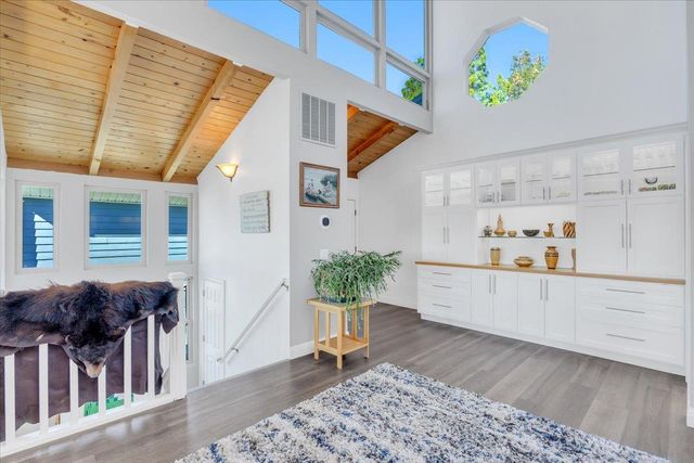 816 Foothill Rd, Copperopolis, CA 95228