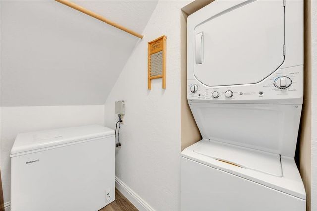 816 Foothill Rd, Copperopolis, CA 95228