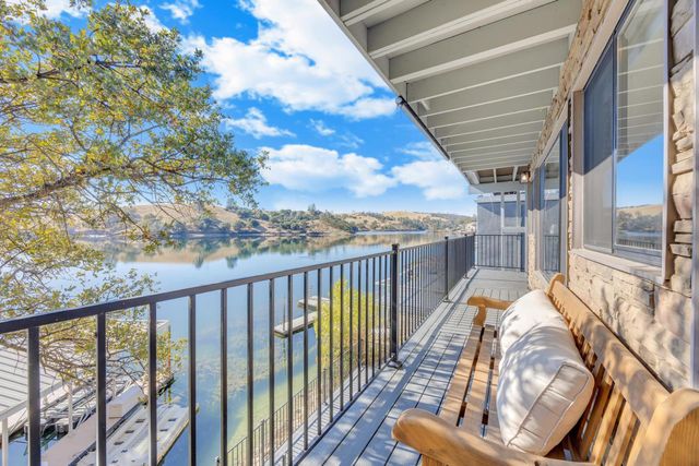 816 Foothill Rd, Copperopolis, CA 95228