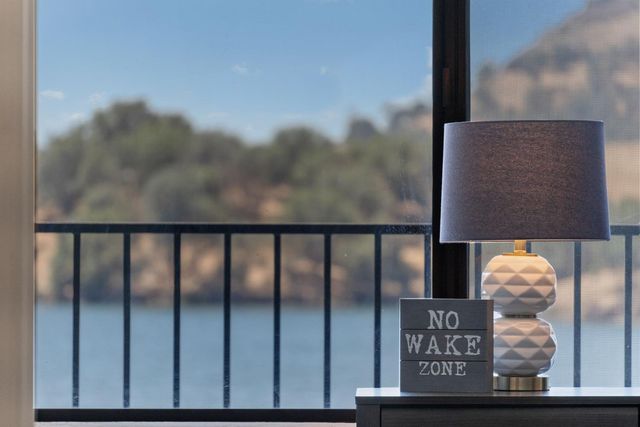 816 Foothill Rd, Copperopolis, CA 95228