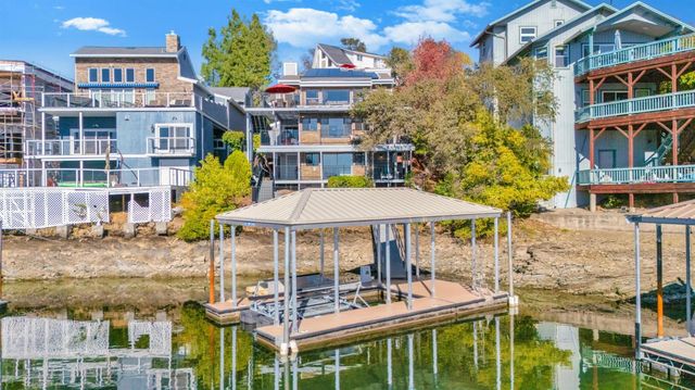 816 Foothill Rd, Copperopolis, CA 95228