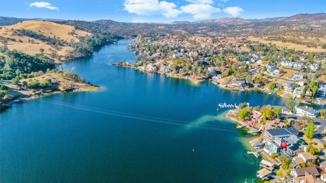 816 Foothill Rd, Copperopolis, CA 95228