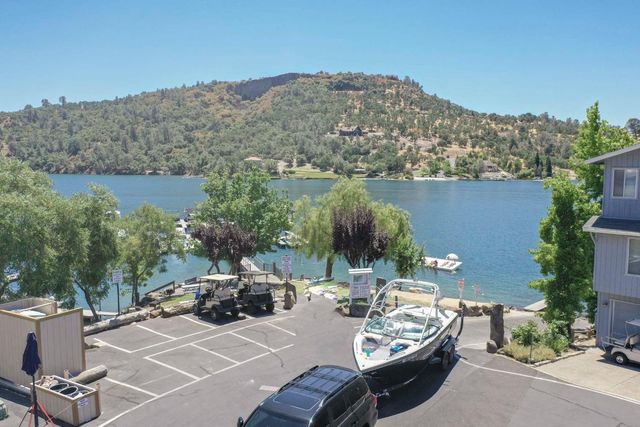 816 Foothill Rd, Copperopolis, CA 95228