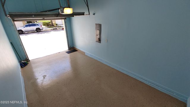 7058 SNOWY CANYON Drive 108, Jacksonville, FL 32256