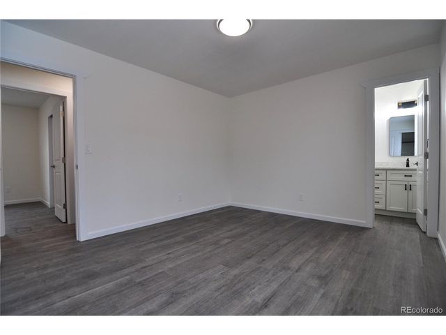 995 Oakwood Dr, Castle Rock, CO 80104