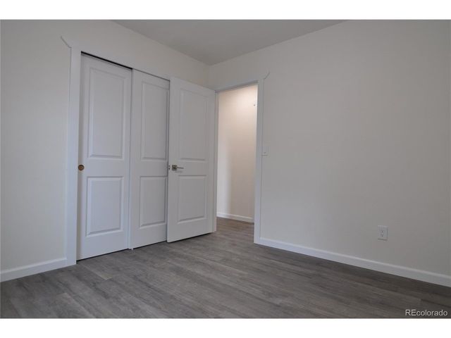 995 Oakwood Dr, Castle Rock, CO 80104