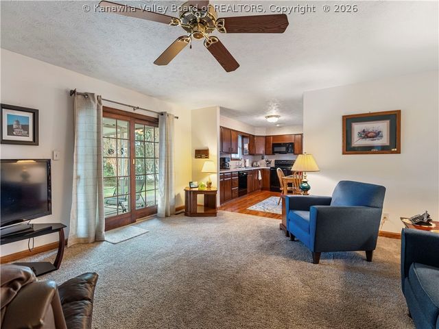 1875 Ellette Place, Charleston, WV 25311