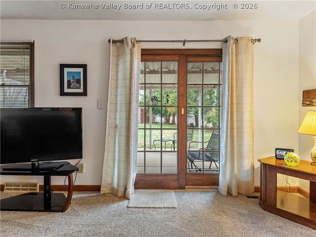 1875 Ellette Place, Charleston, WV 25311