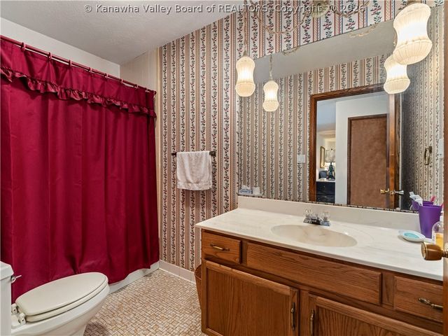1875 Ellette Place, Charleston, WV 25311