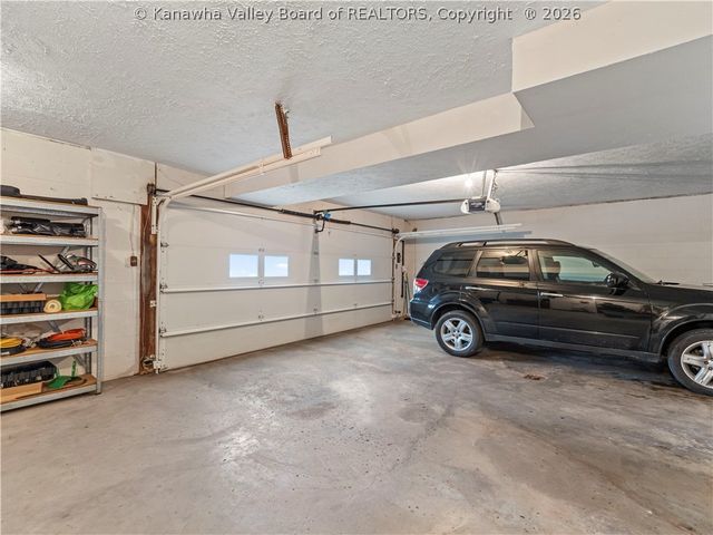 1875 Ellette Place, Charleston, WV 25311