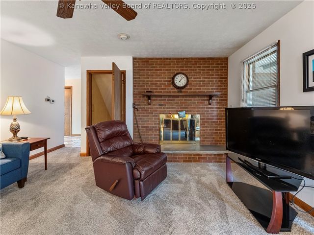 1875 Ellette Place, Charleston, WV 25311