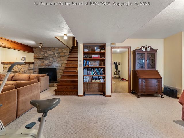 1875 Ellette Place, Charleston, WV 25311