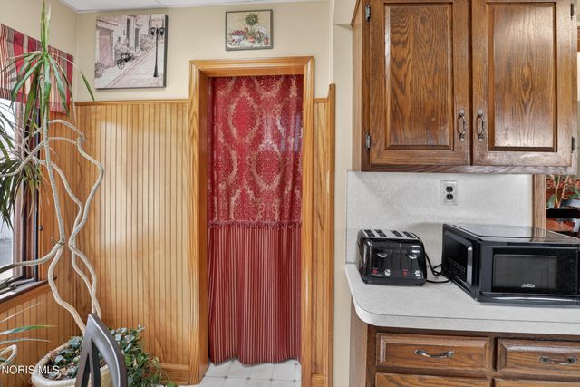 4314 N Haven Avenue, Toledo, OH 43612