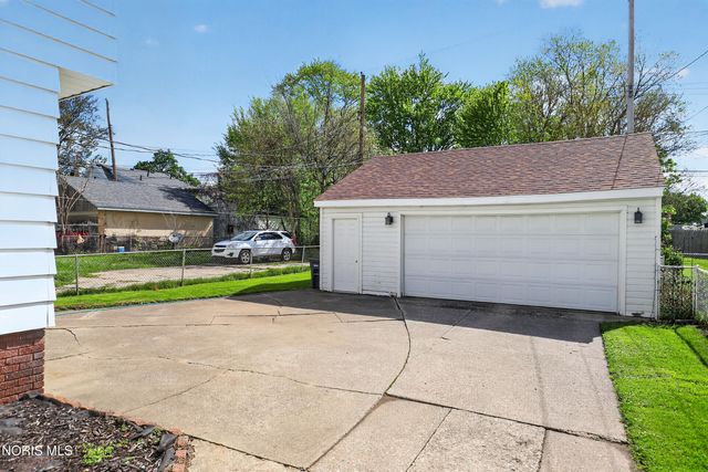 4314 N Haven Avenue, Toledo, OH 43612