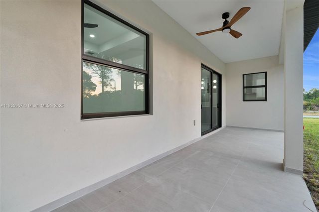 1601 Clark Ave, Lehigh Acres, FL 33972