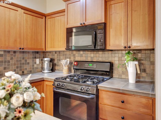 28745 Sw COSTA Cir E, Wilsonville, OR 97070