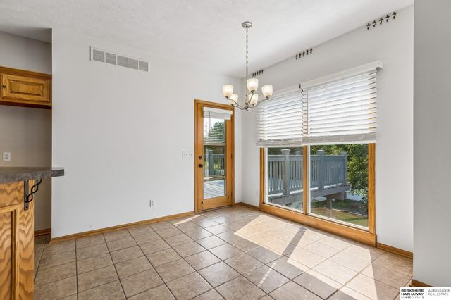 8112 166th Street, Omaha, NE 68133