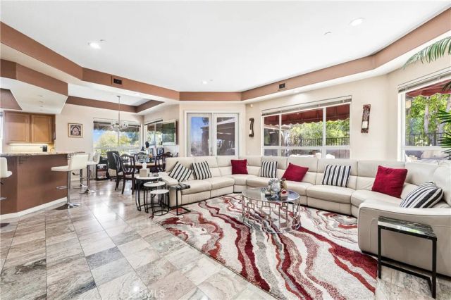 106 S Vista Grande, Anaheim Hills, CA 92807