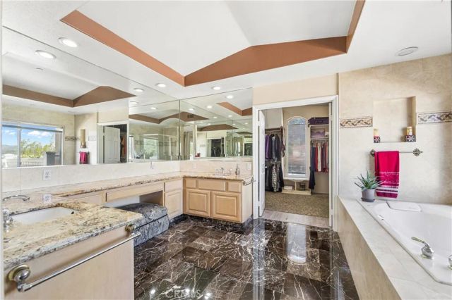 106 S Vista Grande, Anaheim Hills, CA 92807