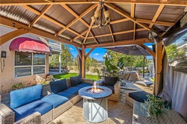 106 S Vista Grande, Anaheim Hills, CA 92807