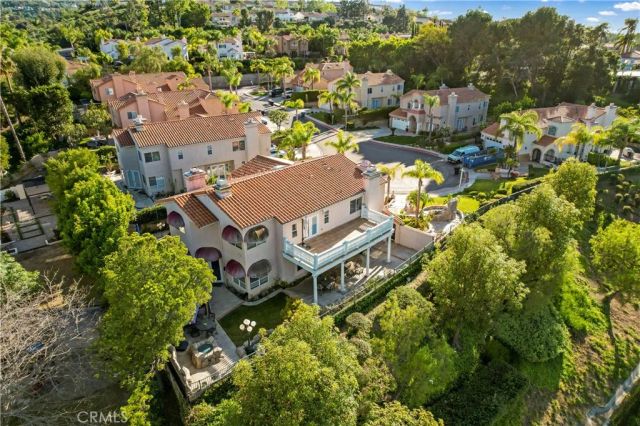 106 S Vista Grande, Anaheim Hills, CA 92807