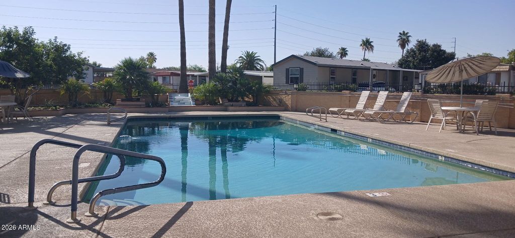 Image 37 of property listing at 200 E KNOX Road 91, Chandler, AZ 85225