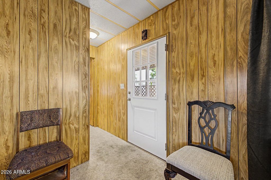 Image 8 of property listing at 200 E KNOX Road 91, Chandler, AZ 85225
