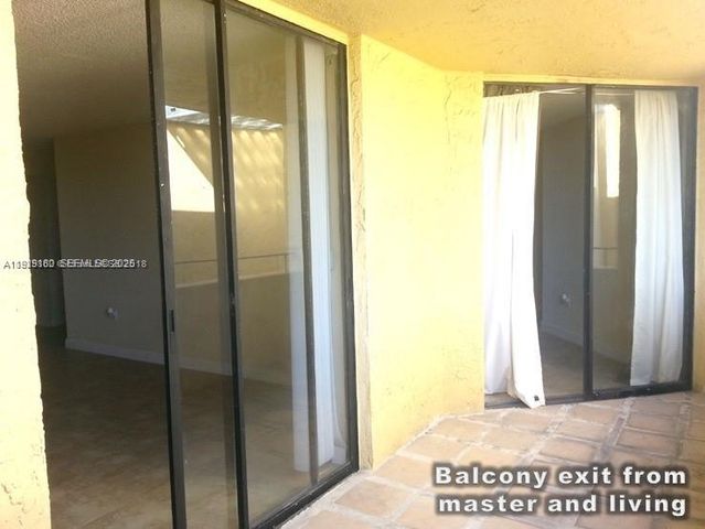 10500 SW 108th Ave B414, Miami, FL 33176