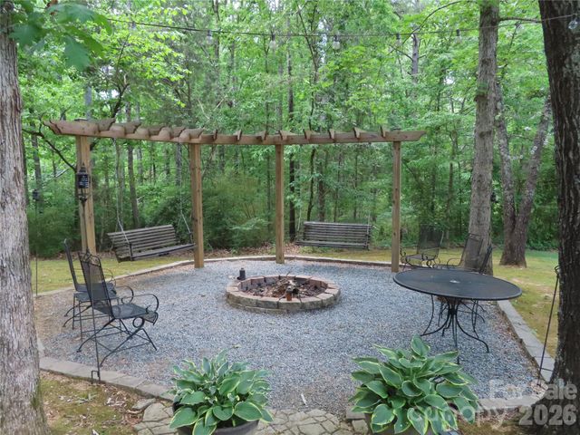 300 Tradewinds Lane, York, SC 29745