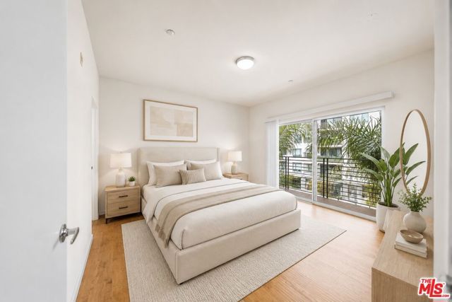 2864 Sunset Place 201, Los Angeles, CA 90005