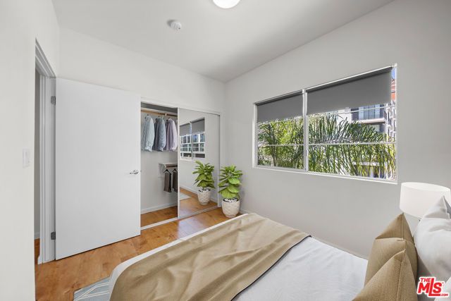 2864 Sunset Place 201, Los Angeles, CA 90005