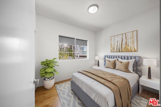 2864 Sunset Place 201, Los Angeles, CA 90005