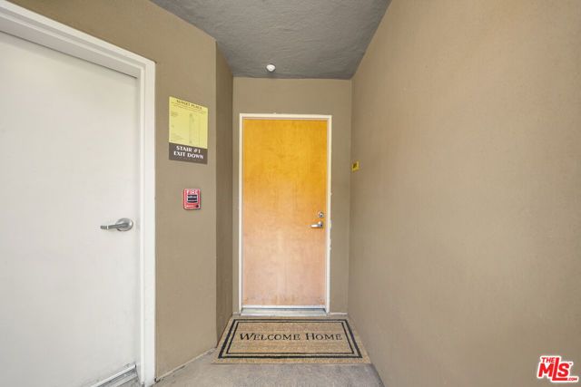 2864 Sunset Place 201, Los Angeles, CA 90005