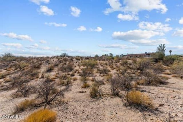 685 N HORSESHOE Trail, Wickenburg, AZ 85390