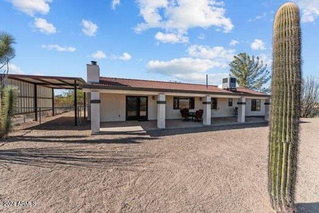 685 N HORSESHOE Trail, Wickenburg, AZ 85390