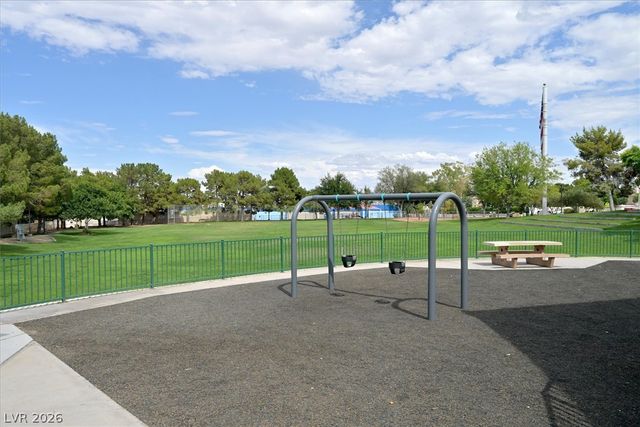 537 Trimley Court, Henderson, NV 89014
