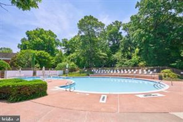 3319 VALLEY DR, Alexandria, VA 22302
