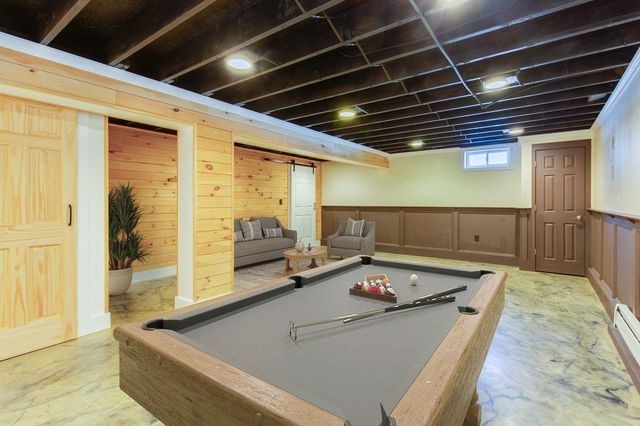 40 Pillsbury Road, Sandown, NH 03873