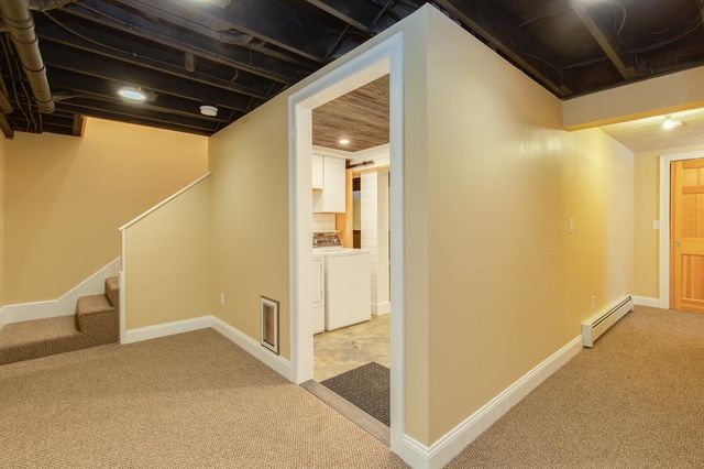 40 Pillsbury Road, Sandown, NH 03873