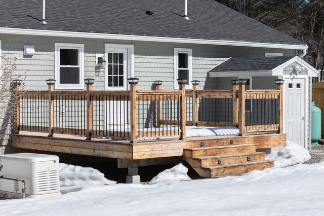 40 Pillsbury Road, Sandown, NH 03873