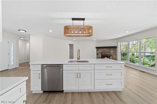 3689 Turnberry Drive, Medina, OH 44256