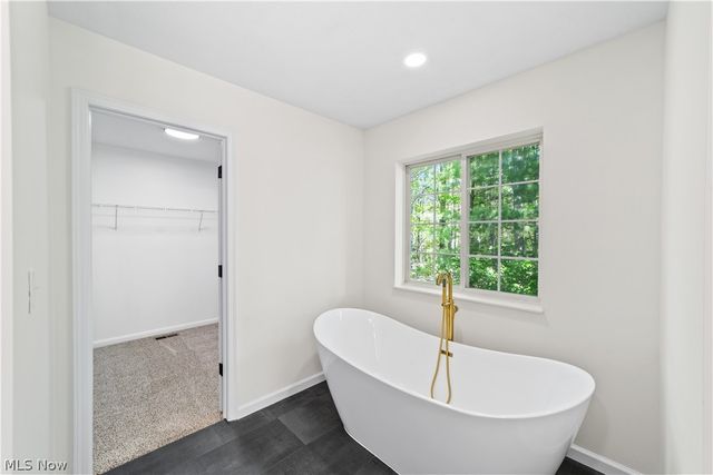 3689 Turnberry Drive, Medina, OH 44256