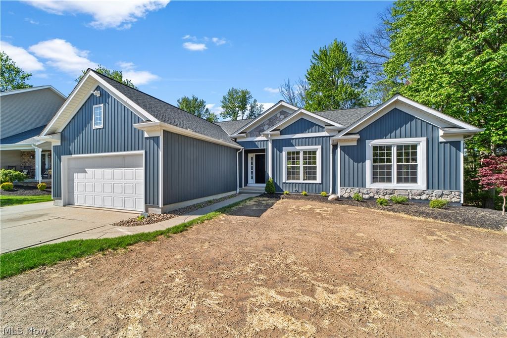 3689 Turnberry Drive, Medina, OH 44256