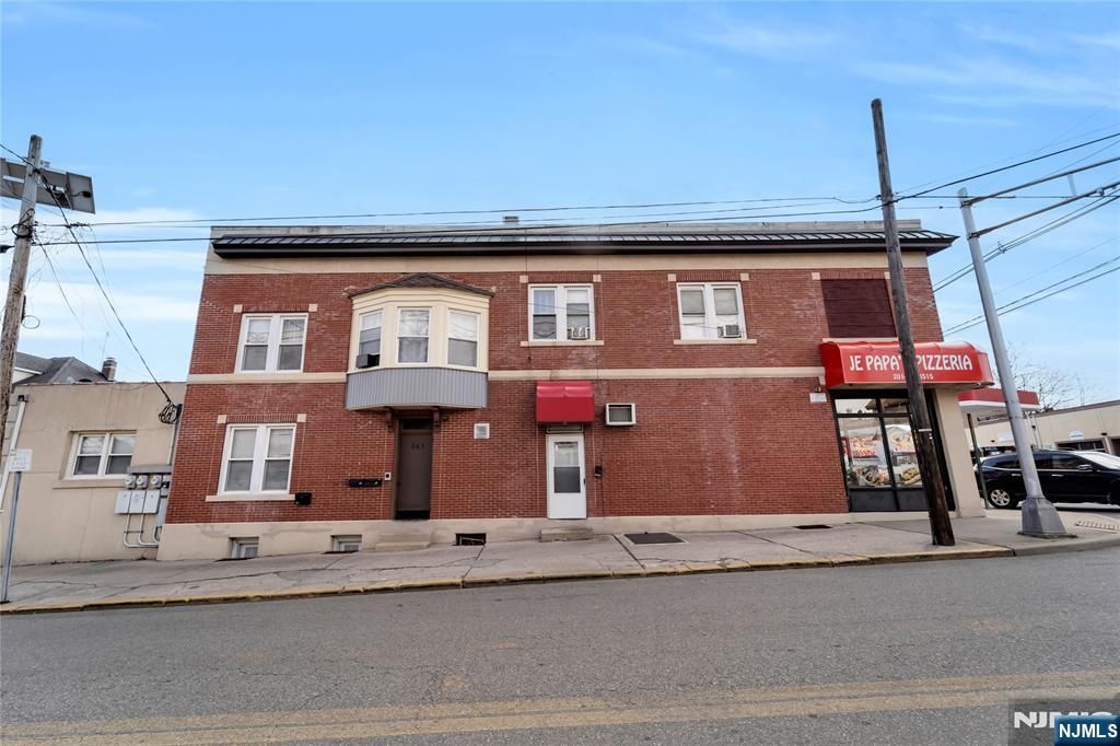 265 Queen Anne Road, Bogota, NJ 07603