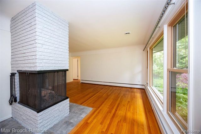 29030 Millbrook Road, Farmington Hills, MI 48334
