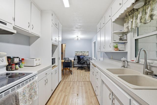 523 W Mill Street, Paynesville, MN 56362