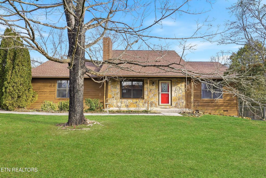 6600 Springer Drive, Knoxville, TN 37918