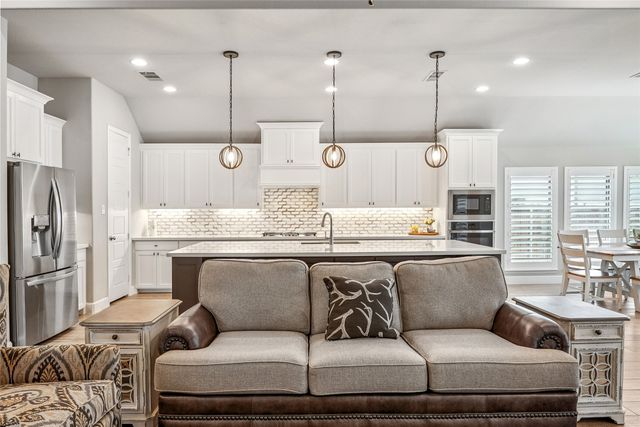 2618 Seth Drive, Midlothian, TX 76065